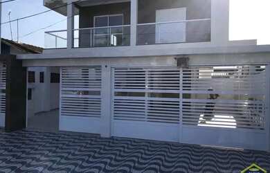 Imagem: A casa possui 2 Dormitórios, 1 Banheiro, 1 Vaga na garagem