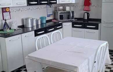 Imagem 14: Aluga se casa com piscina adulto e infantil para sua festa