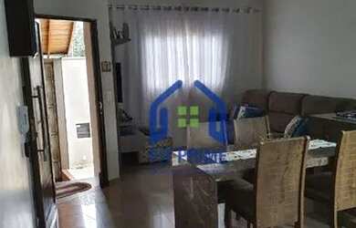 Imagem: A casa possui 3 Dormitórios, 3 Banheiros, 4 Vagas na garagem