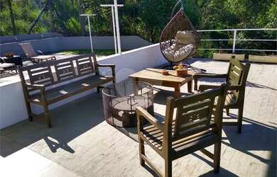 Imagem 8: Casa em Condomínio Fechado Com Vista Panorâmica para A Natureza