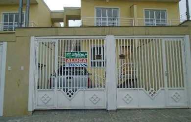 Imagem: A casa possui 2 Dormitórios, 1 Banheiro, 1 Vaga na garagem