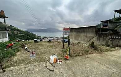 Imagem: O terreno possui 100m² de Área e está localizado em Mangaratiba