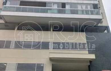 Imagem: O apartamento na cobertura possui 4 Dormitórios, 4 Banheiros