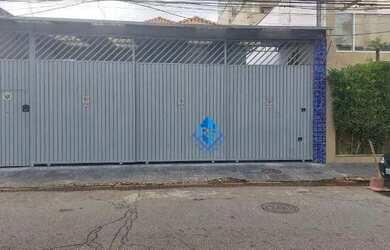 Imagem: O depósito possui 3 Vagas na garagem, 213m² de Área e está