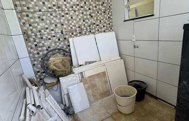 Imagem 11: Vendo imóvel no centro de Nilópolis todo reformado e pronto para você...