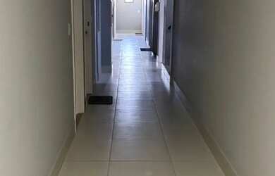 Imagem: O depósito possui 1 Vaga na garagem e 32m² de Área e está