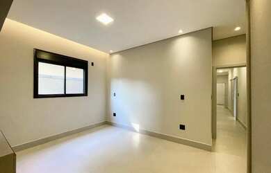 Imagem 12: Casa à venda no Damha VI com 4 suítes e 2 vagas de garagem - Próximo...