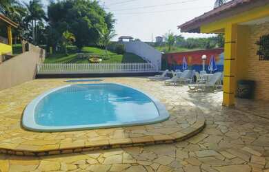 Imagem 2: Disponível para Carnaval, etc