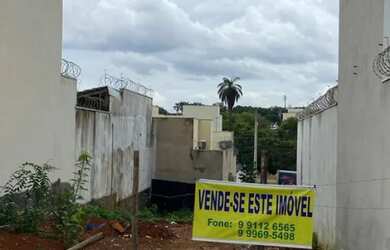 Imagem: O terreno possui 183m² de Área e está localizado em Alcides