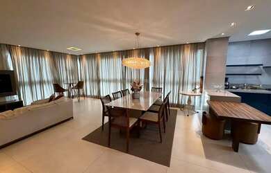 Imagem: O apartamento possui 3 Dormitórios, 5 Banheiros, 3 Vagas na