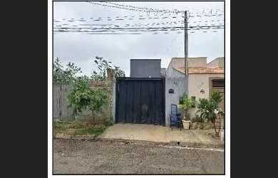 Imagem: A casa possui 2 Dormitórios, 1 Banheiro, 125m² de Área e