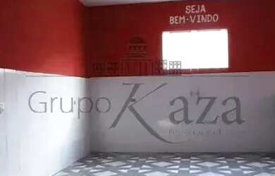 Imagem: O depósito para alugar possui e está localizado em Cidade