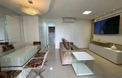 Imagem: O apartamento possui 3 Dormitórios, 4 Banheiros, 2 Vagas na