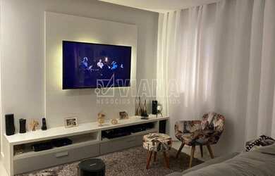 Imagem: O apartamento possui 2 Dormitórios, 2 Banheiros, 2 Vagas na