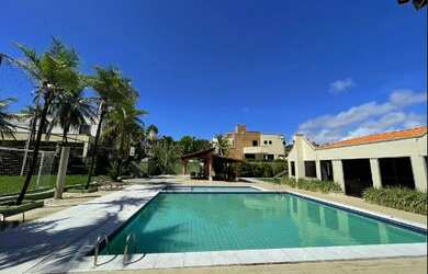 Imagem: A casa possui 3 Dormitórios, 4 Banheiros, 4 Vagas na garagem