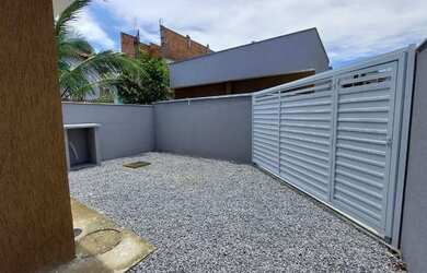 Imagem 13: A CARINA SIQUEIRA IMÓVEIS oferece para VENDA excelente casa no bairro...