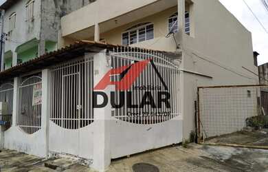 Imagem: A casa possui 2 Dormitórios, 2 Banheiros, 1 Vaga na garagem