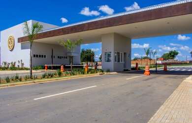 Imagem: O terreno possui 324m² de Área e está localizado em Aparecida