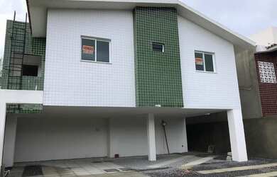 Imagem: A casa possui 2 Dormitórios, 2 Banheiros, 1 Vaga na garagem