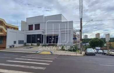 Imagem: O depósito possui 5 Vagas na garagem, 1.020m² de Área e