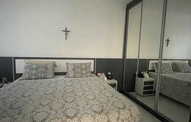 Imagem 8: Casa com piscina sol nascente &gt