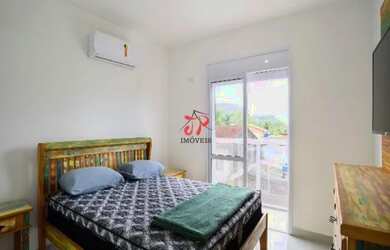 Imagem: A casa em condomínio possui 2 Dormitórios, 2 Banheiros, 1