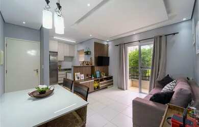 Imagem: O apartamento possui 2 Dormitórios, 1 Banheiro, 1 Vaga na garagem