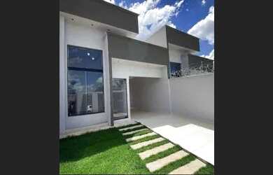 Imagem: A casa possui 2 Dormitórios, 1 Banheiro, 1 Vaga na garagem