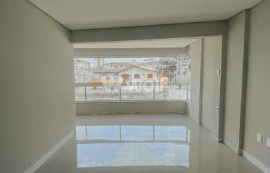 Imagem: O apartamento possui 2 Dormitórios, 2 Banheiros, 2 Vagas na