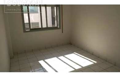 Imagem: O apartamento possui 3 Dormitórios, 2 Banheiros e 98m² de