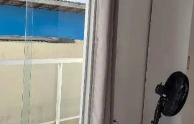 Imagem: A casa em condomínio possui 4 Dormitórios, 4 Banheiros, 2