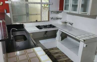 Imagem 6: ALUGO CASA NA AV. CONSTANTINO NERY