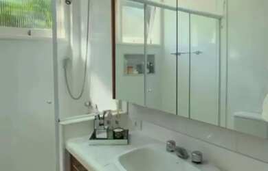 Imagem 11: Casa de condomínio para venda tem 276 metros quadrados