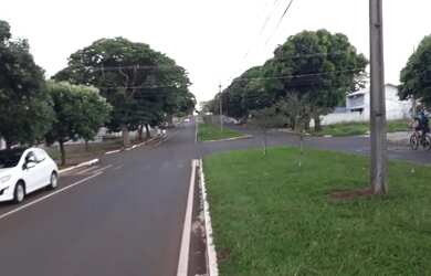 Imagem 2: Terreno comercial Av. Brasília Medianeira - PR