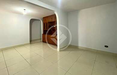 Imagem 2: Casa Térrea 4 Quartos no Parque das Laranjeiras codigo 130169