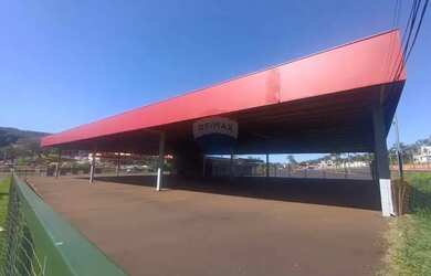 Imagem: O depósito possui 2.890m² de Área e está localizado em