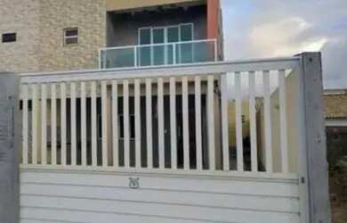 Imagem: A casa possui 2 Dormitórios, 1 Banheiro, 1 Vaga na garagem