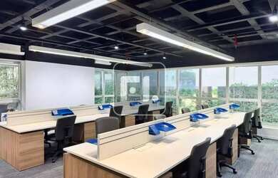 Imagem: O depósito possui 1 Vaga na garagem, 126m² de Área e está