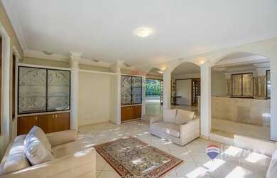 Imagem 14: Casa Comercial no Campo em Estilo Europeu - Clube Particular