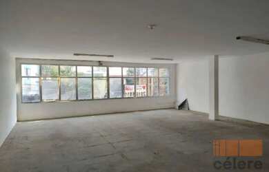 Imagem: O depósito possui 350m² de Área e está localizado em Parque