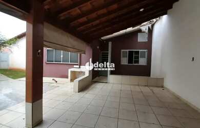 Imagem 11: Casa em condomínio com 3 quartos sendo 2 suítes disponível para venda...