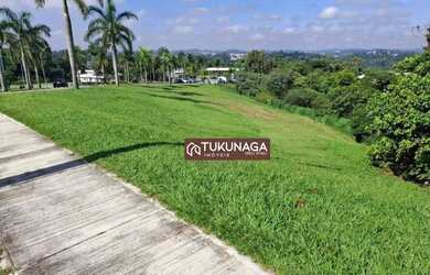 Imagem: O terreno possui 915m² de Área e está localizado em Granja