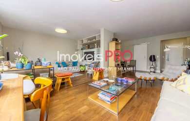 Imagem: O apartamento possui 2 Dormitórios, 3 Banheiros, 1 Vaga na