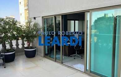 Imagem: O depósito possui 100m² de Área e está localizado em Campestre