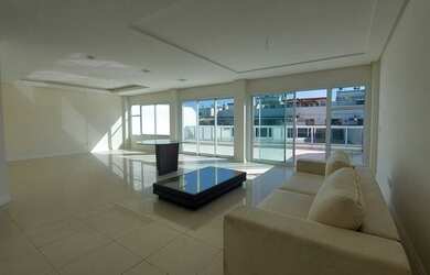 Imagem: O apartamento na cobertura possui 4 Dormitórios, 5 Banheiros