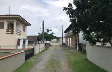 Imagem 4: Casa Barra Do Sul. 80m² de Área, 2 Vagas na garageme3 Dormitórios