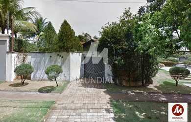 Imagem: O depósito possui 5 Vagas na garagem, 550m² de Área e está