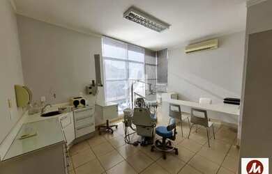 Imagem: O depósito possui 21m² de Área e está localizado em Alto