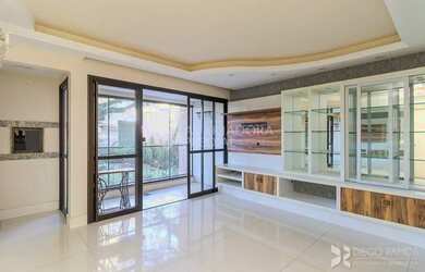 Imagem: O apartamento possui 3 Dormitórios, 1 Banheiro, 1 Vaga na garagem