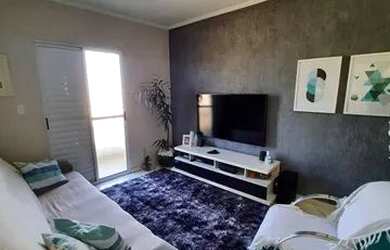 Imagem: A casa possui 2 Dormitórios, 3 Banheiros, 2 Vagas na garagem